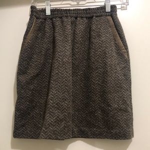 Wool skirt